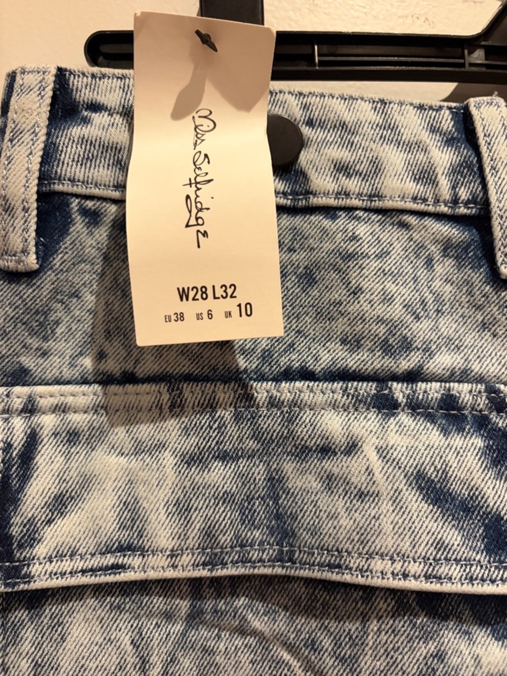 Miss Selfridge Light Blue Acid-Wash Relaxed Cargo Jeans - Picture 2 of 2